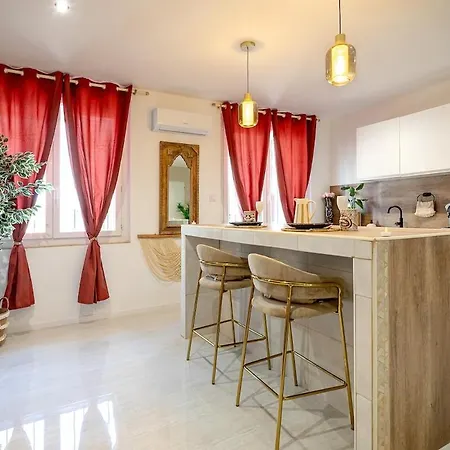 Bali Romantique Tantra Jaccuzi Apartman